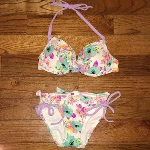Victoria’s Secret Ruffle bikini set